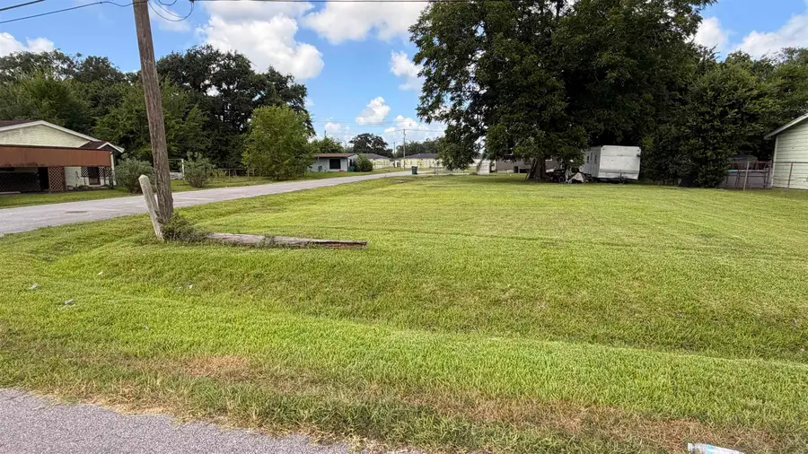 4340 GOLIAD ST, Beaumont, TX 77705 - #3