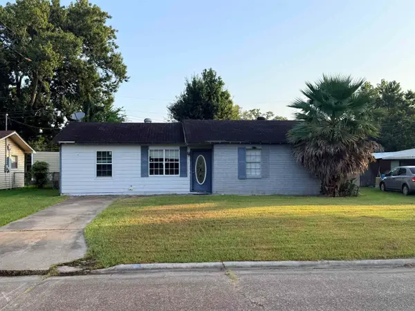3626 Kenwood, Orange, TX 77630