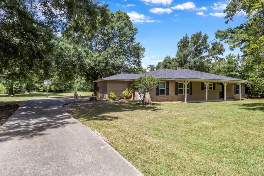 4037 Forest Hills Lane, Silsbee, TX 77656 - #3