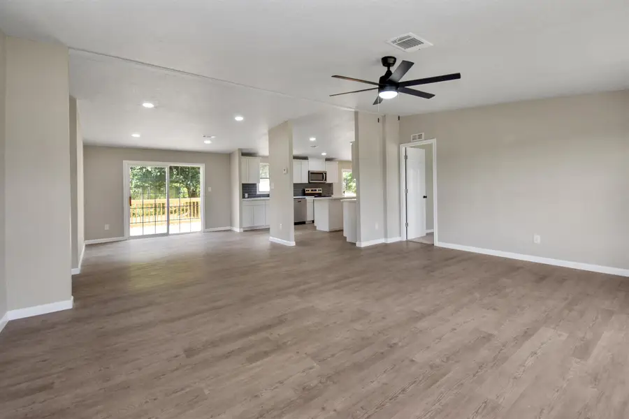 7815 Hicks Dairy Rd, Silsbee, TX 77656 - #3