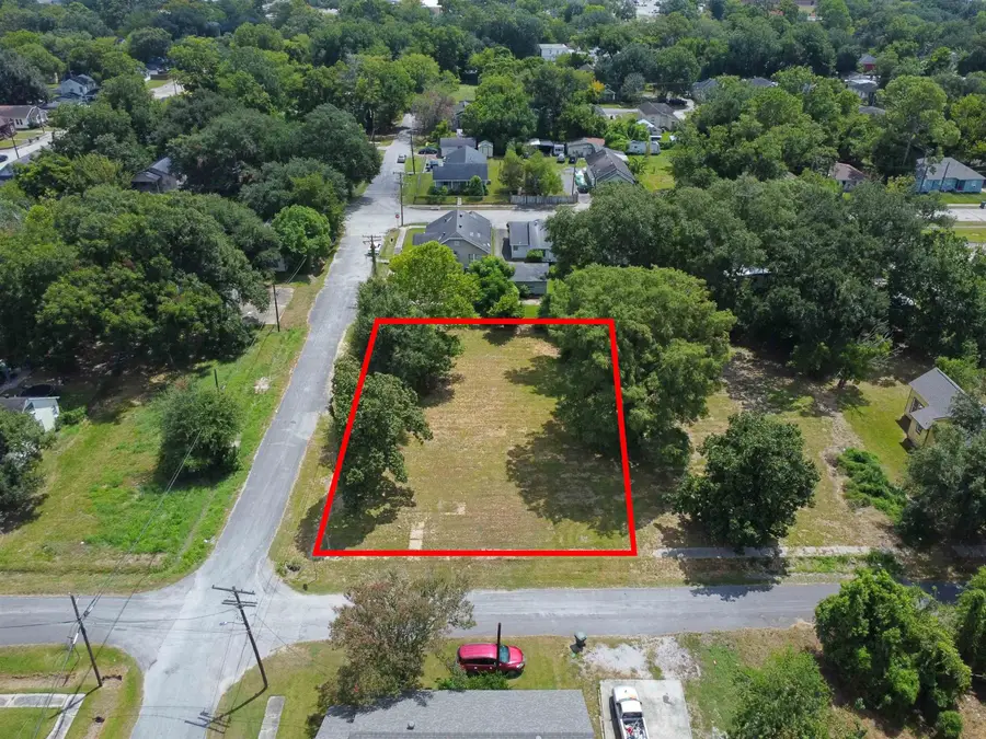 4205 Sparks, Beaumont, TX 77705 - #2