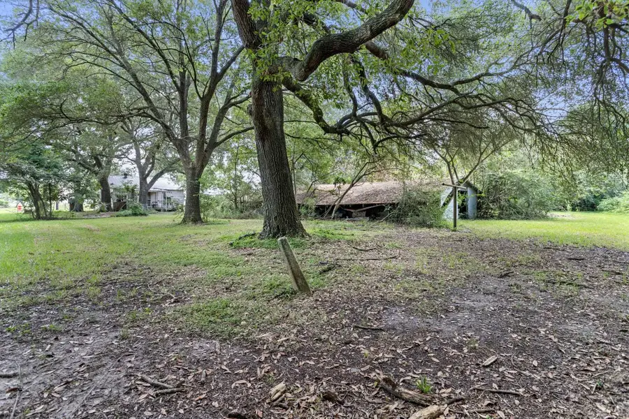 2104 HWY 365, Nome, TX 77629 - #3