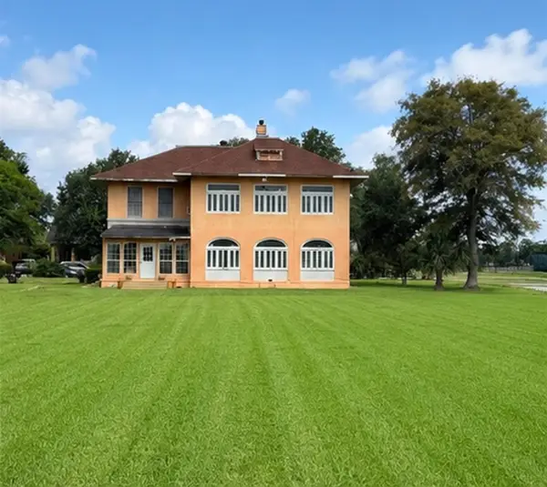 141 Woodworth Blvd, Port Arthur, TX 77640