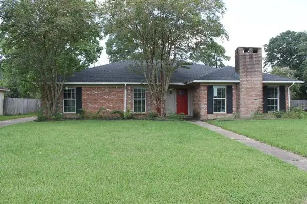 6730 Greenwood Dr., Beaumont, TX 77706