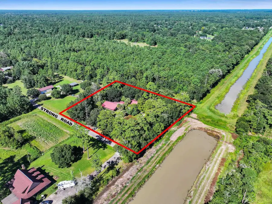 3163 Strong Rd, Orange, TX 77630 - #2
