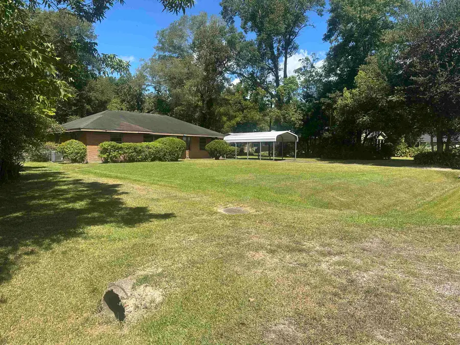 808 Irving St, West Orange, TX 77630 - #3