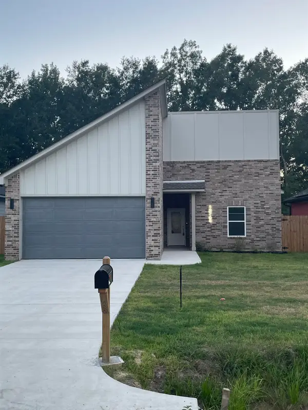 10745 Vinson Street, Beaumont, TX 77713