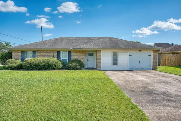 4225 Coolidge, Beaumont, TX 77706