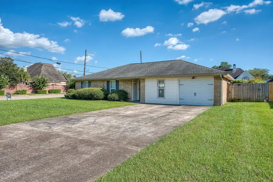 4225 Coolidge, Beaumont, TX 77706 - #3