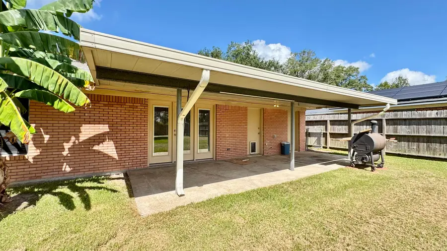 1950 Longfellow, Beaumont, TX 77706 - #2