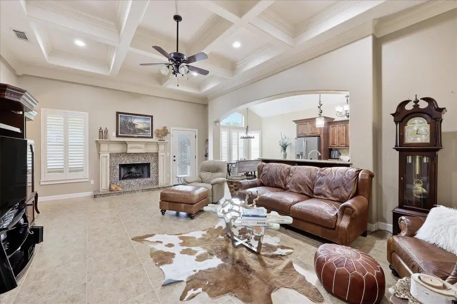 8155 QUAIL HOLLOW DR, Beaumont, TX 77707 - #3