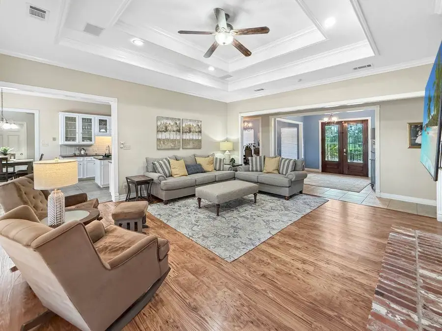 8070 WILLOW CREEK DR, Beaumont, TX 77707 - #2