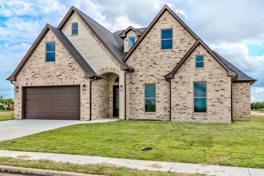 3910 Uzma Wood St, Beaumont, TX 77706 - #2