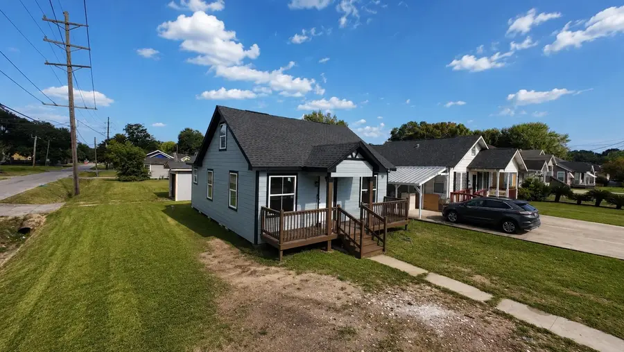3705 Ogden, Beaumont, TX 77705 - #2