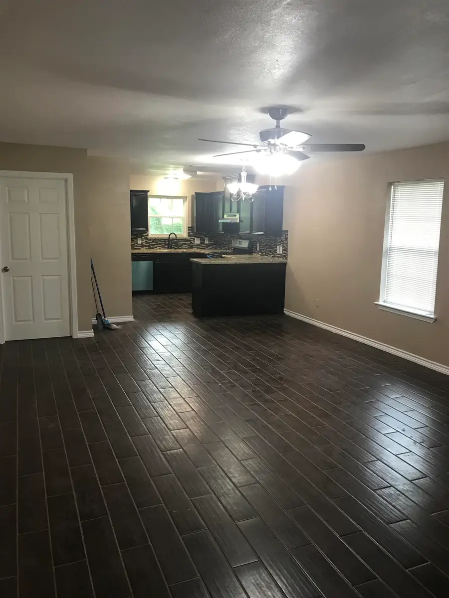 1160 Harriot, Beaumont, TX 77705 - #3