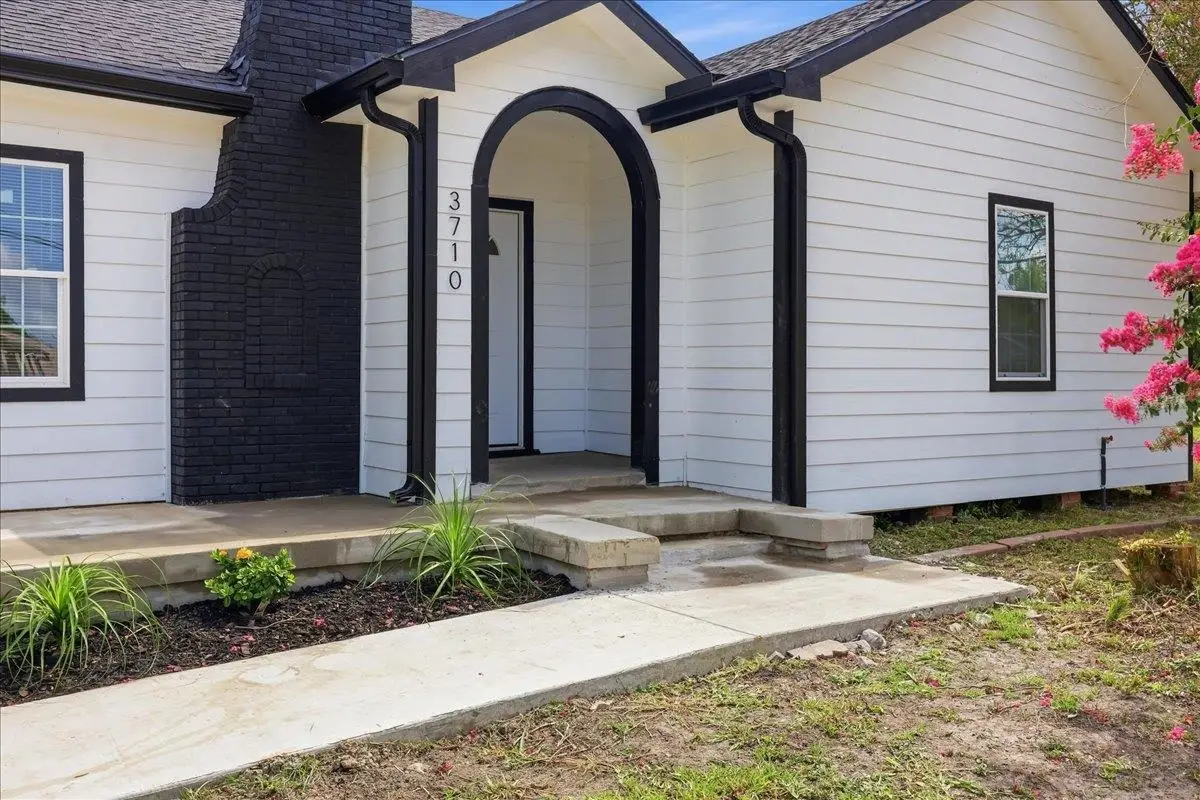 3710 9th Ave, Port Arthur, TX 77642 - #1