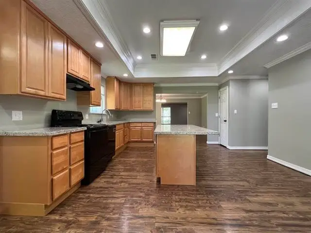 1030 Pine Timbers, Sour Lake, TX 77659 - #3