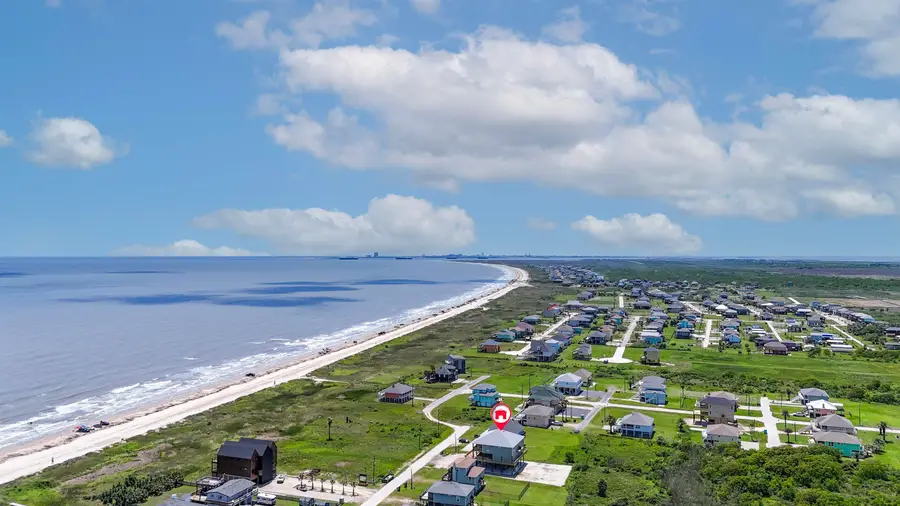 335 Atkinson, Crystal Beach, TX 77650 - #3
