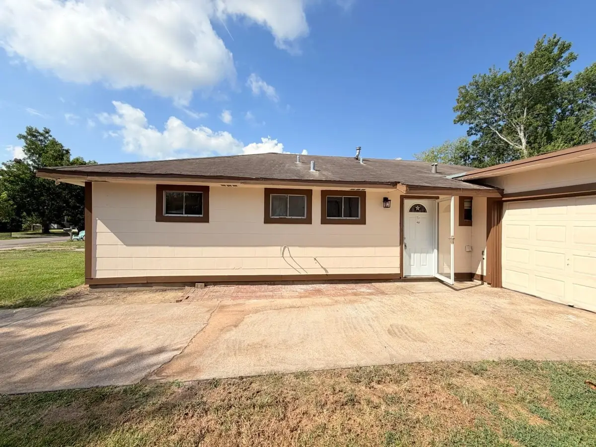 5041 5th St, Port Arthur, TX 77642 - #1