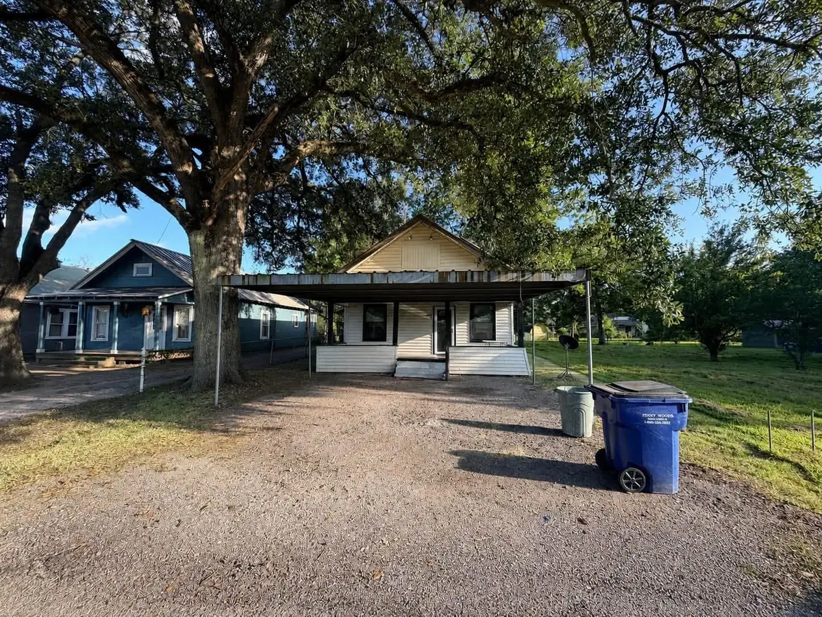 2217 Bonnie, Southeast Montgomery, TX 77306 - #1