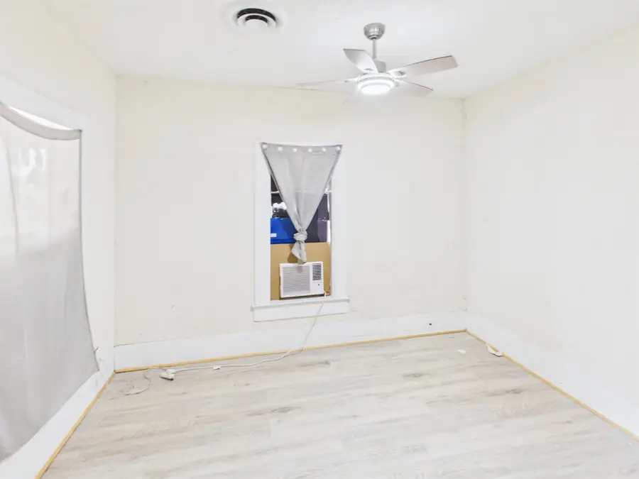 2217 Bonnie, Southeast Montgomery, TX 77306 - #3