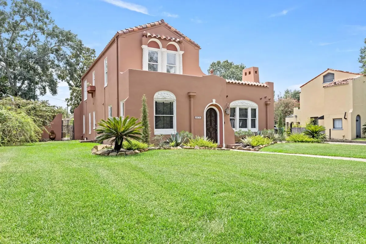 2375 HARRISON ST, Beaumont, TX 77702 - #1
