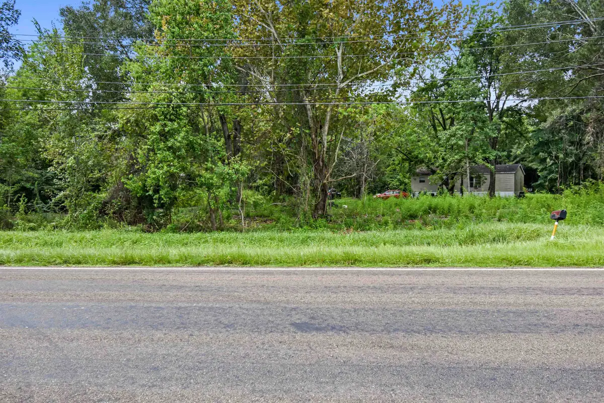 107 N Herndon Ave, Kirbyville, TX 75956 - #1