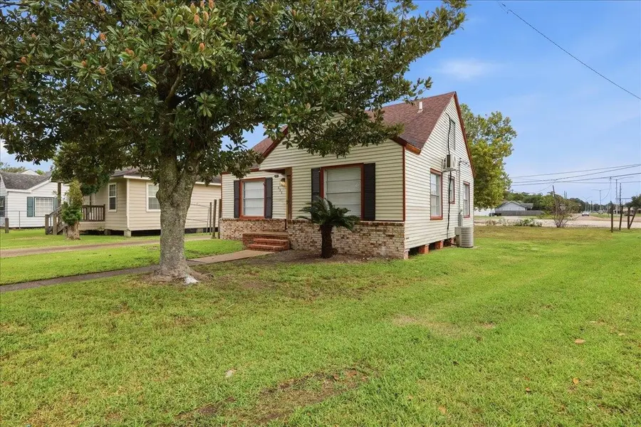 665 Garland, Beaumont, TX 77701 - #3