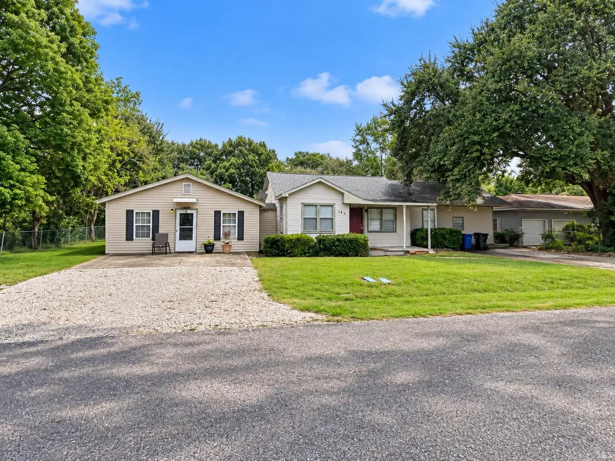 145 E DARBY, Bridge City, TX 77611 - #1