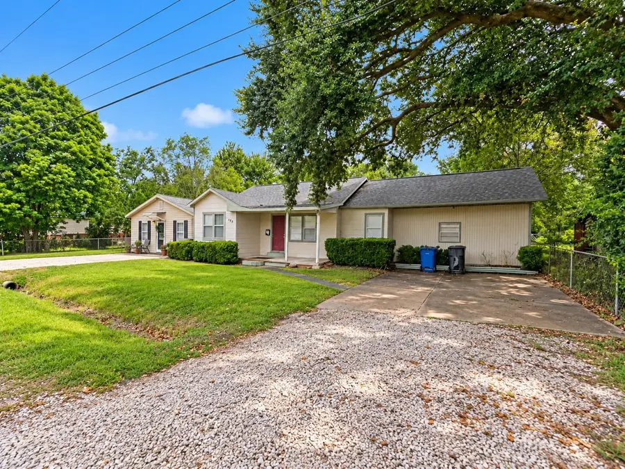 145 E DARBY, Bridge City, TX 77611 - #2