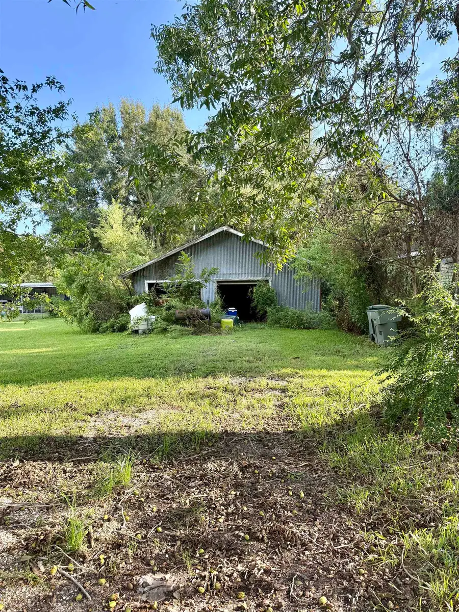 2870 60th St, Port Arthur, TX 77640 - #3