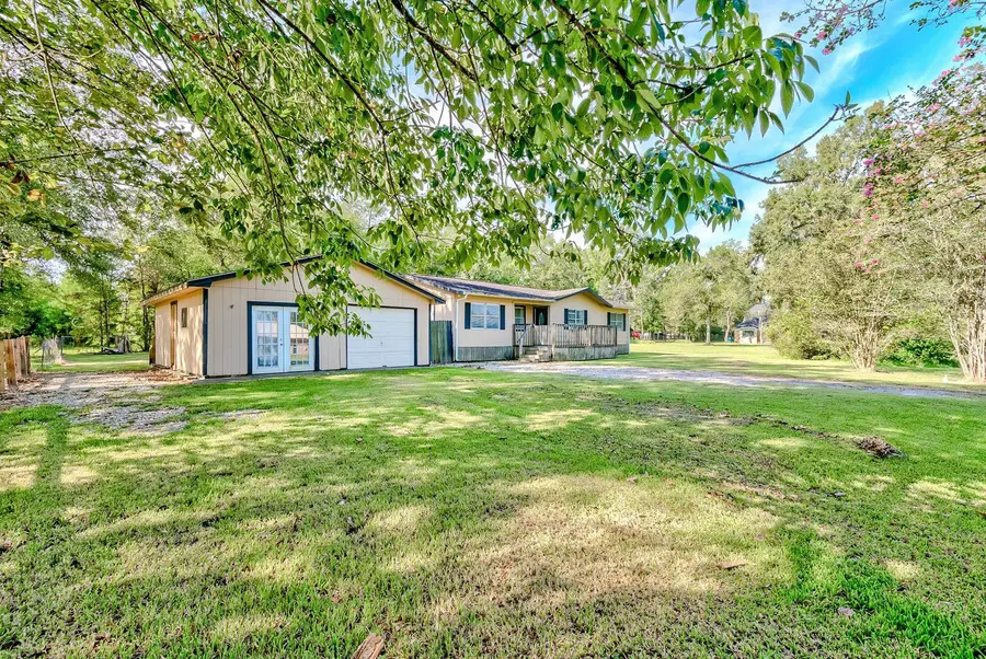 7523 Circle 1 St., Orange, TX 77632 - #3