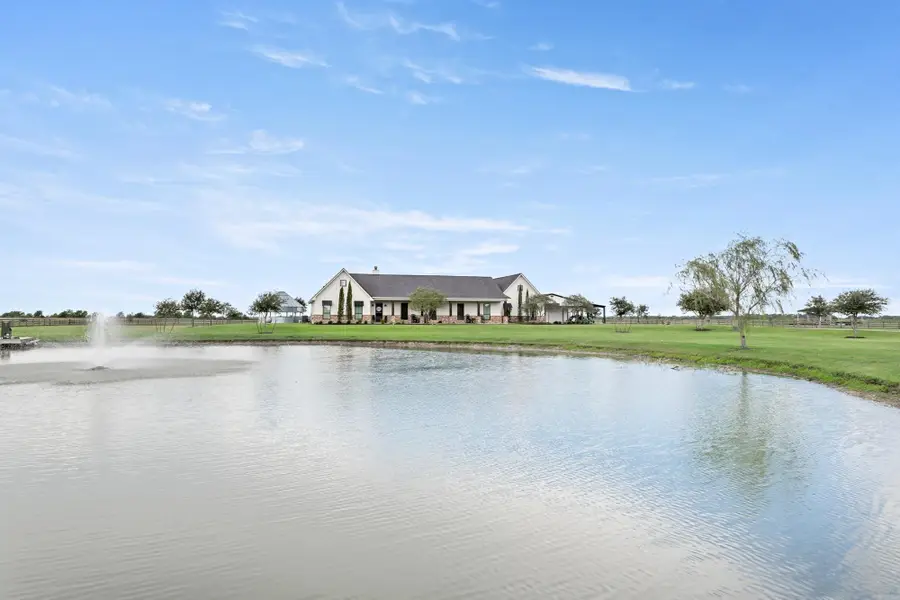 5350 Thompson RD, Nome, TX 77629 - #3