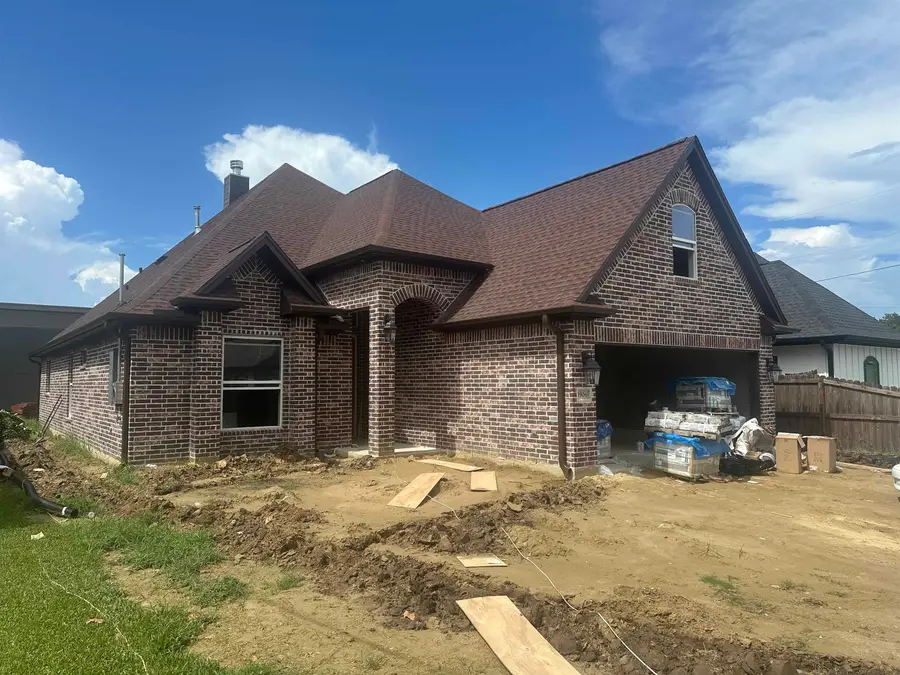 1906 6th St, Port Neches, TX 77651 - #2