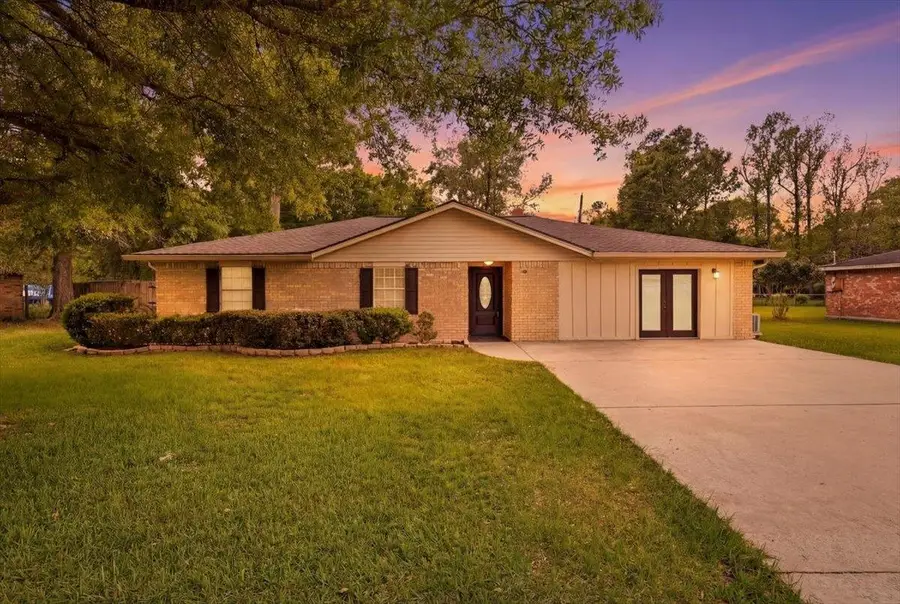 1460 Willow Bend Dr, Vidor, TX 77662-6634 - #2