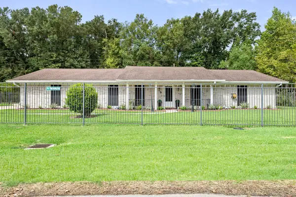 #5 W HARDING CIRCLE, Orange, TX 77630