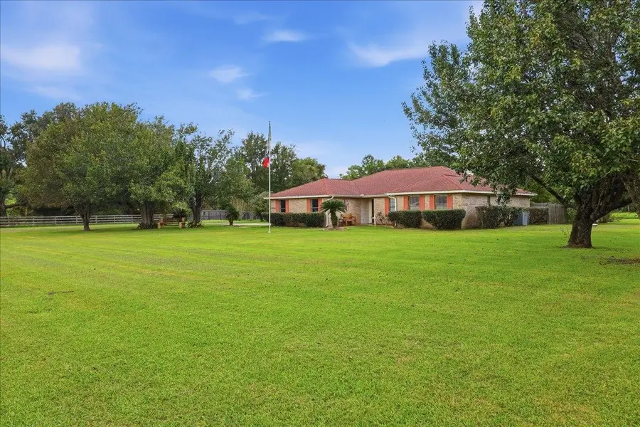 6614 Garrison Dr., Orange, TX 77630 - #2