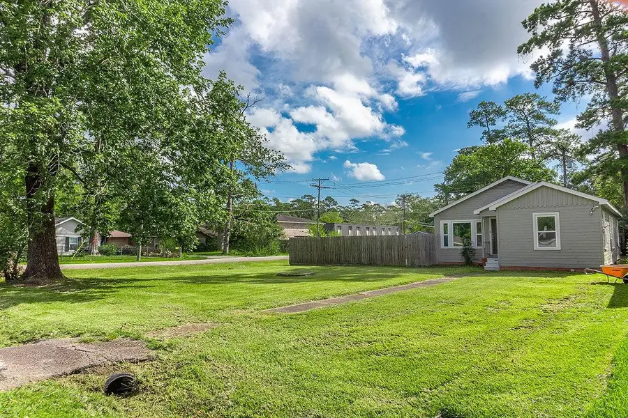 2290 N 23rd St, Beaumont, TX 77706 - #2