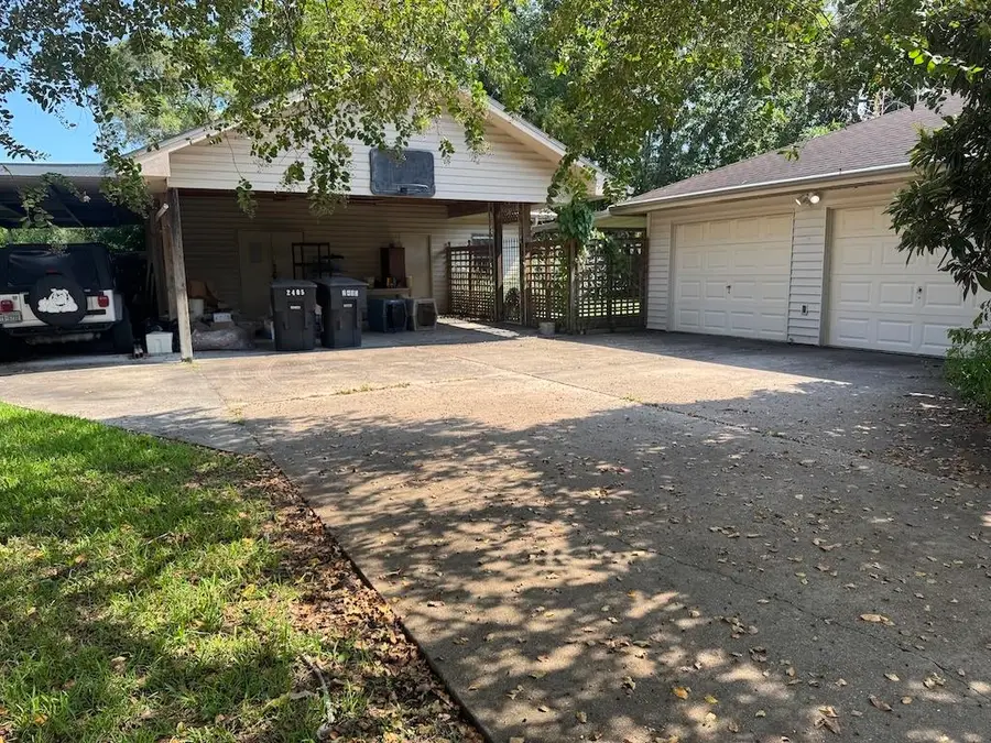 2405 Avenue C, Nederland, TX 77627 - #3