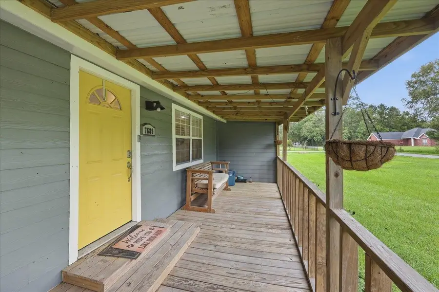 7689 Lea St, Orange, TX 77632 - #3