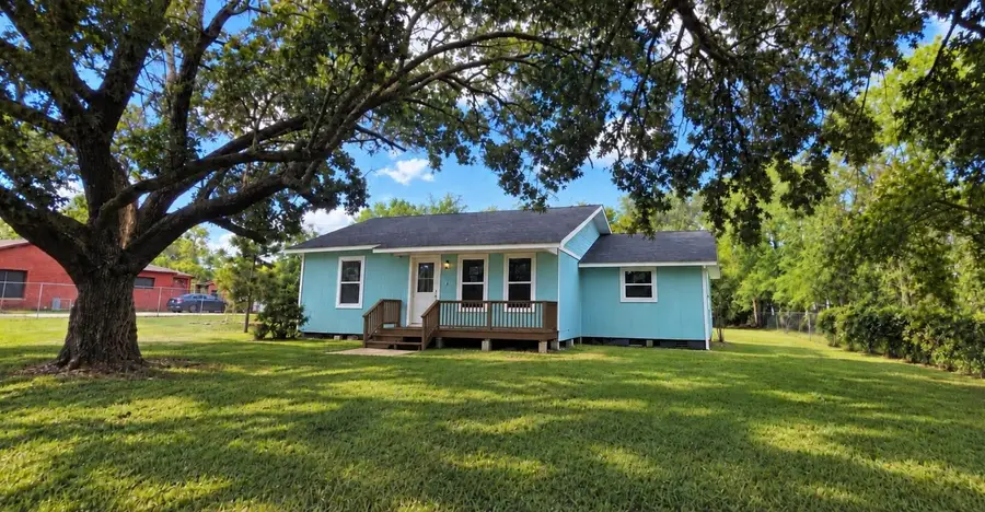 5720 Tyrrell Park Rd, Beaumont, TX 77705 - #2
