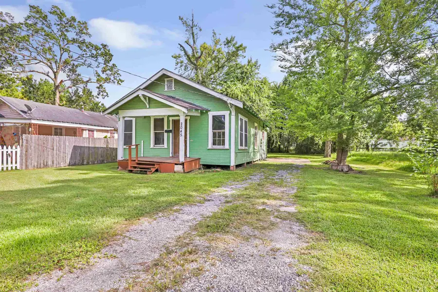 2045 Leight St, Beaumont, TX 77703 - #2