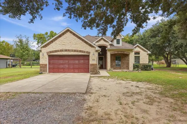 15369 Jackie Road, Hamshire, TX 77622