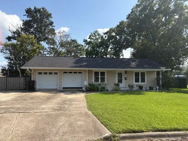 3419 Avenue N, Nederland, TX 77627-0000
