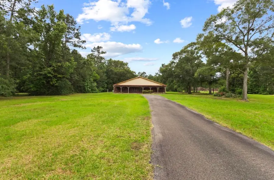 7365 N. Linscomb, Vidor, TX 77662 - #2
