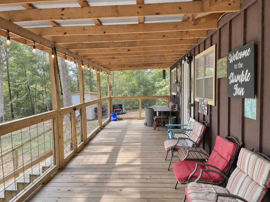 206 Ridgewood Dr W, Hemphill, TX 75948 - #3