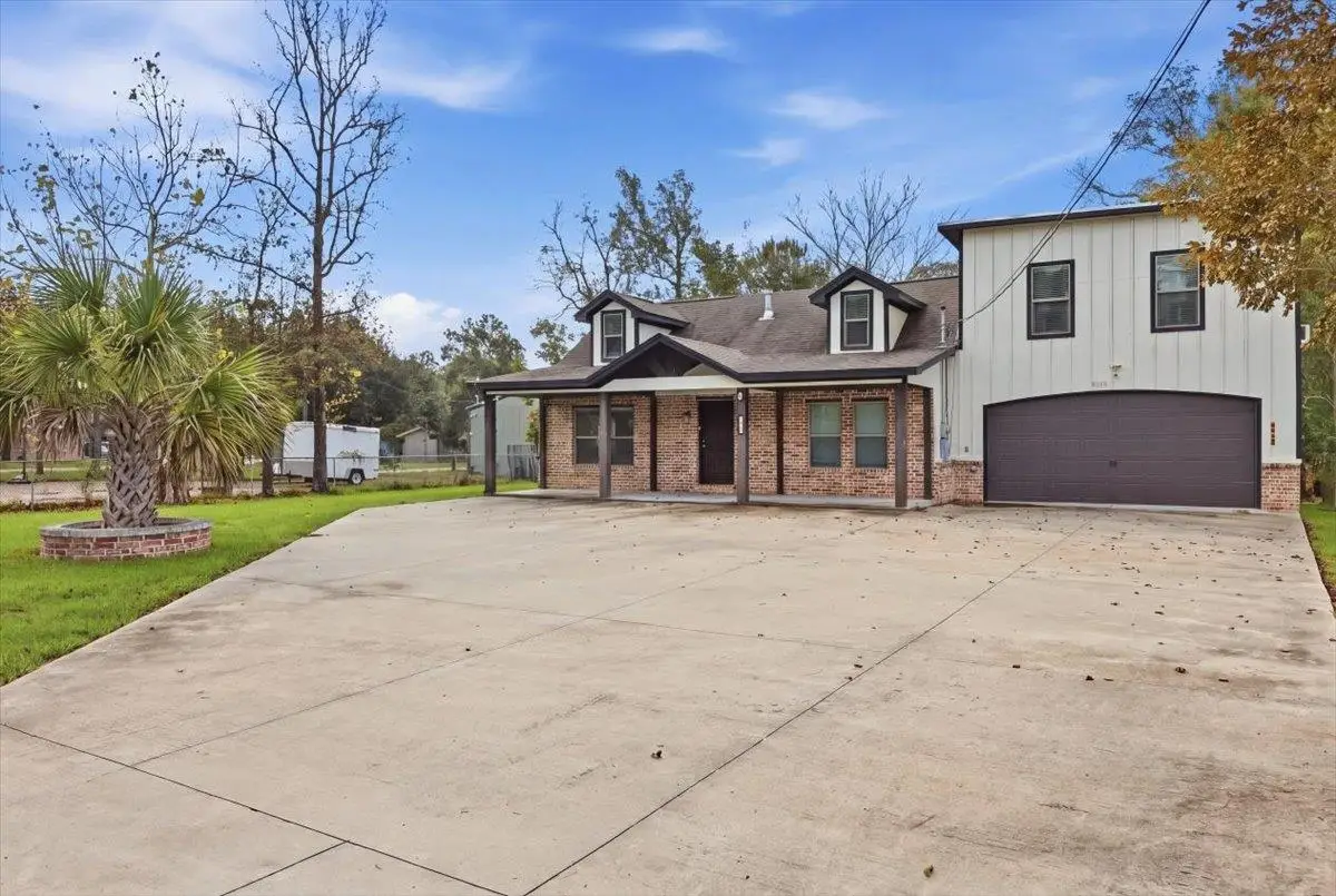 8245 Broussard Rd, Beaumont, TX 77713 - #1