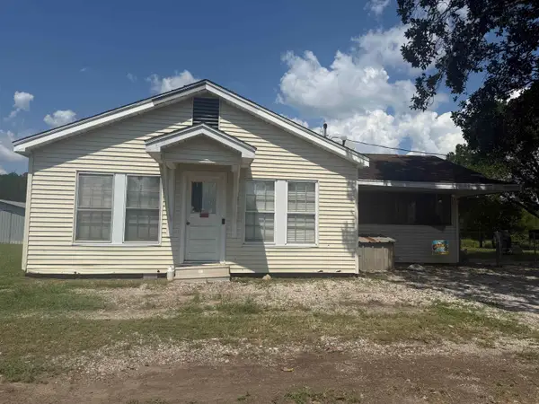990 OLD SPANISH TRAIL, Vidor, TX 77662