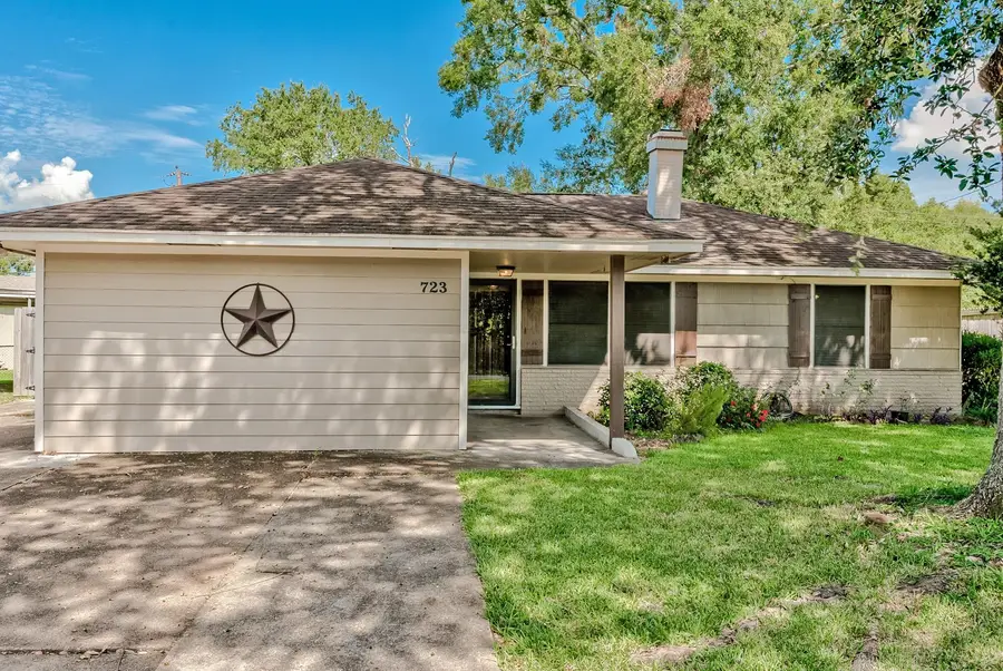 723 S 14th, Nederland, TX 77627 - #2