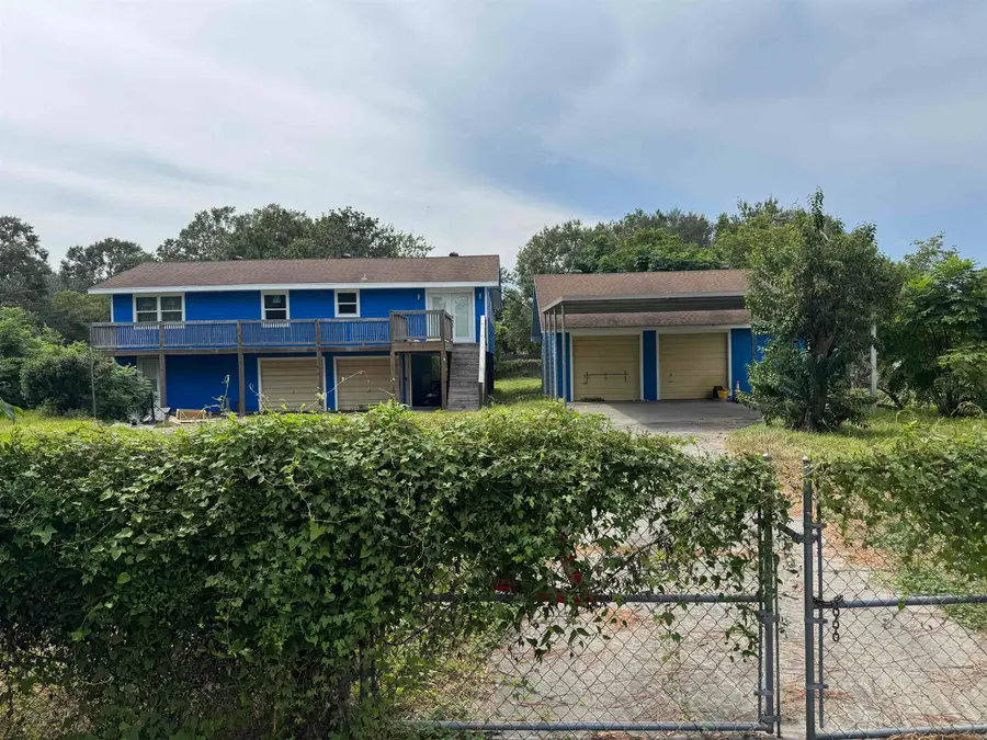 924 Avenue E, Nederland, TX 77627 - #2